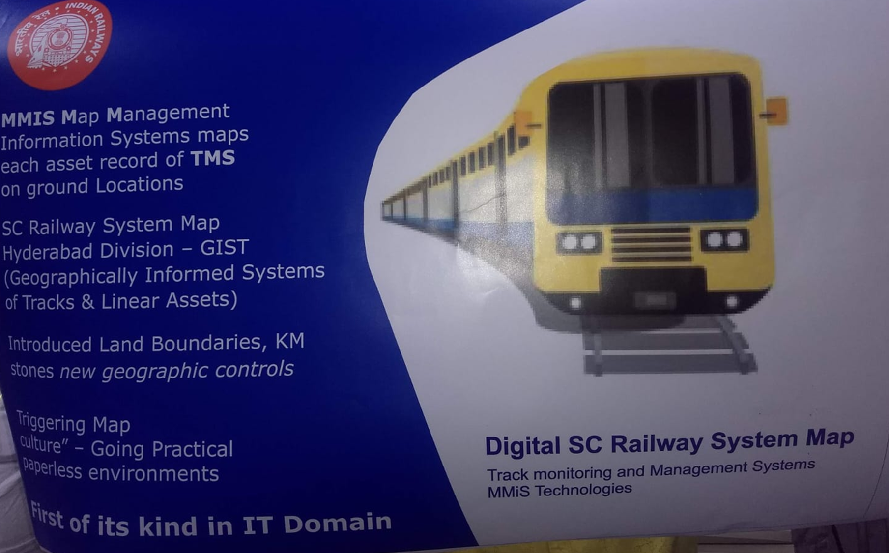 Digital linear asset system map